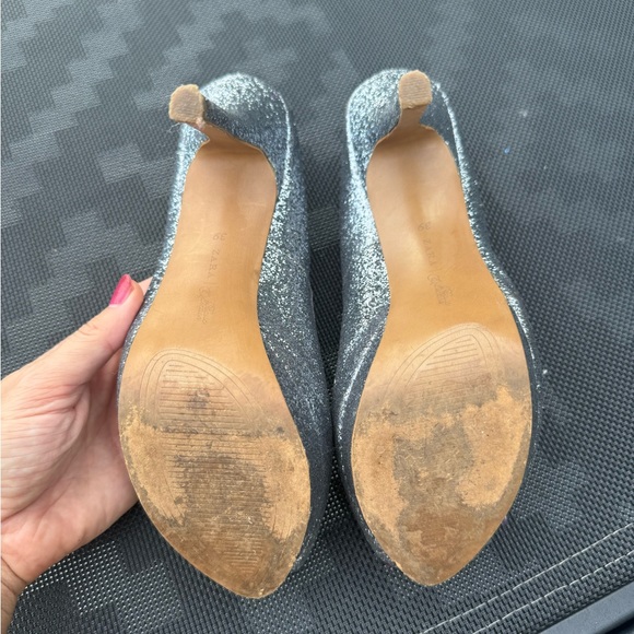 Sparkling silver high heels sandals - Picture 4 of 4